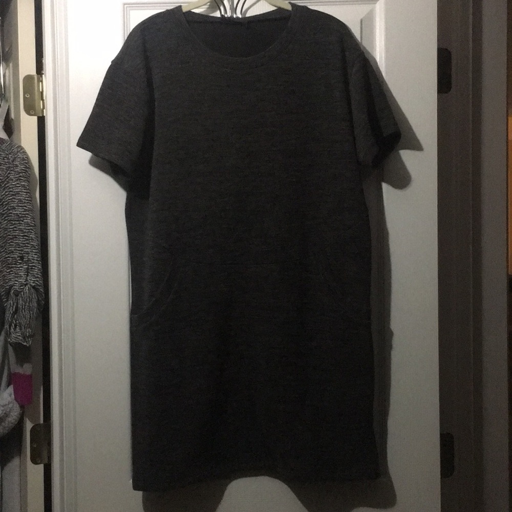 Casual dress with pockets